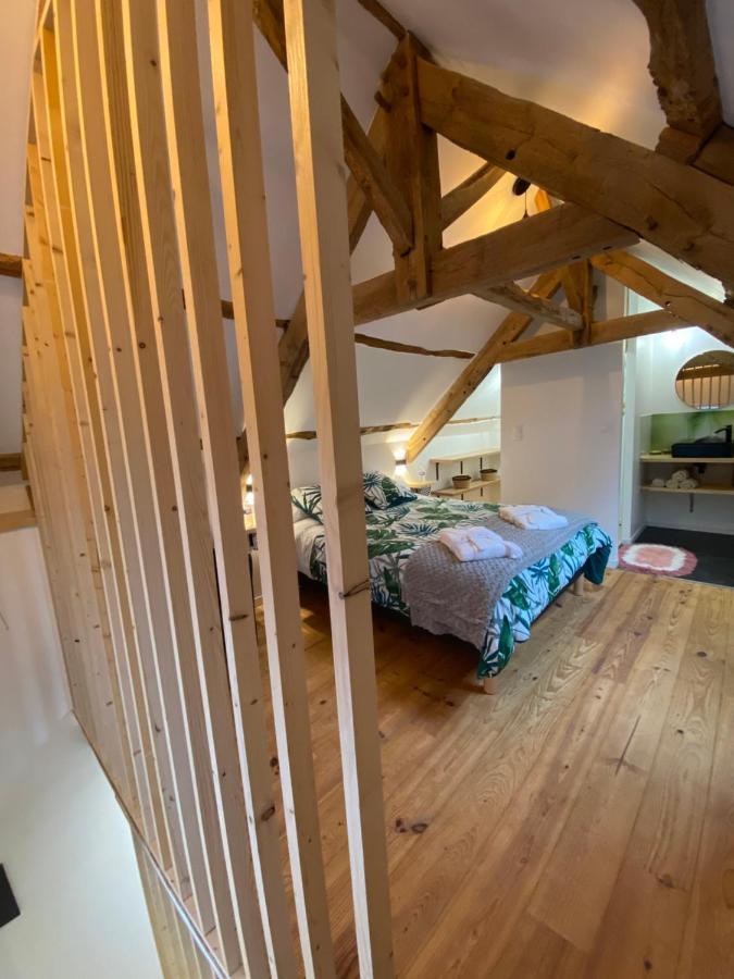 A La Memoire De Merlin & Spa Saint-Malon-sur-Mel Exteriér fotografie